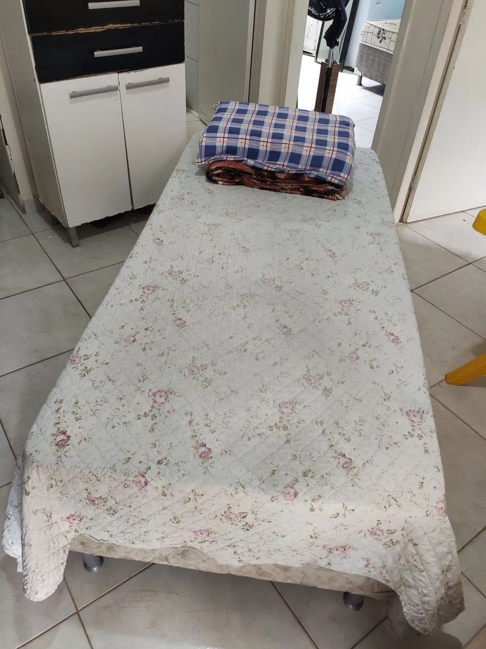 Torrando cama gigante de solteiro  - Foto 2