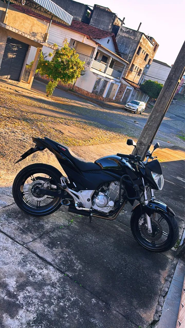 VENDO CB300R