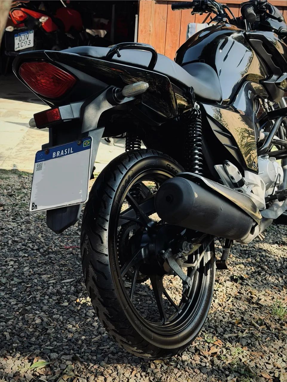 Honda FAN 160 preta - Foto 4