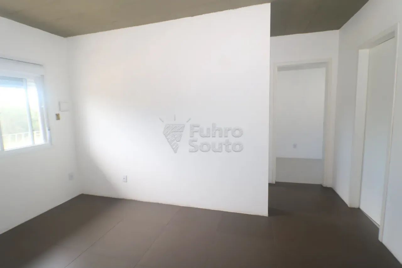 Casa em Condomínio com 2 Dormitórios e Sacada no Laranjal - Foto 4