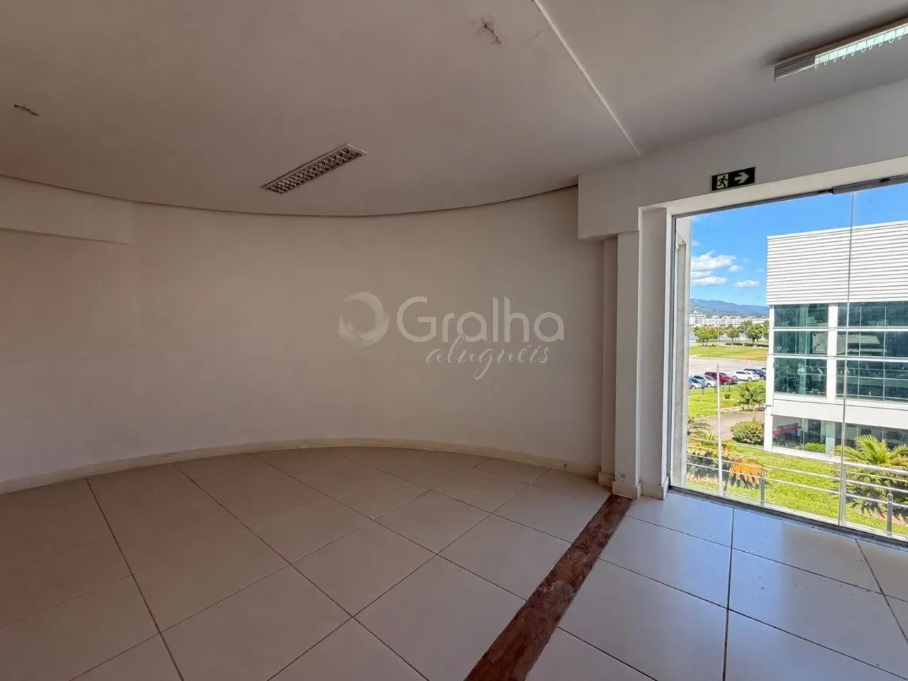 3 salas com recepção em prédio comercial - Foto 3