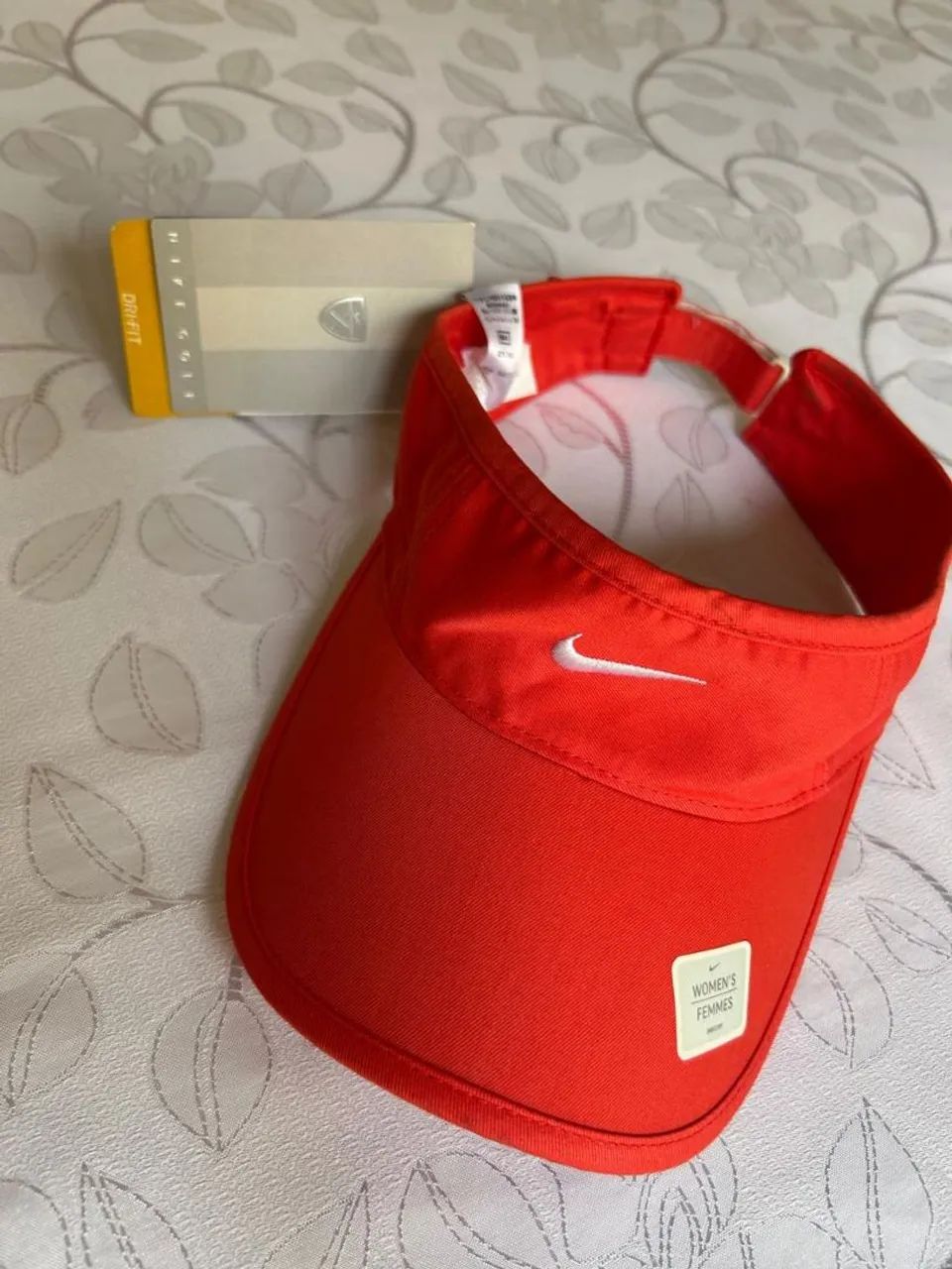 Viseira Nike Original nova R$49,90 - Foto 2