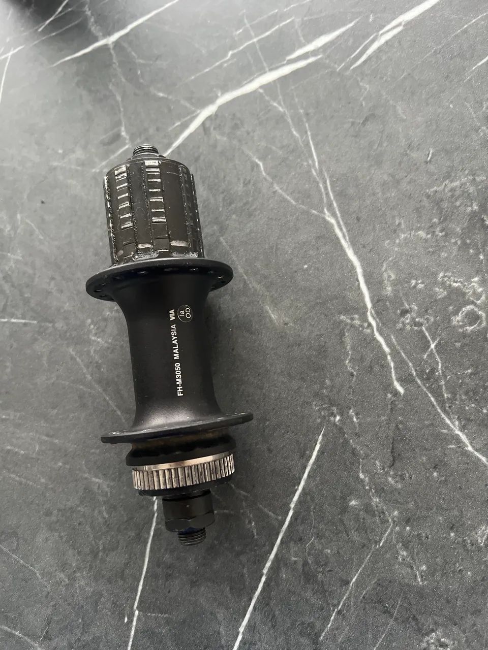 Cubo Shimano FH 3050 
