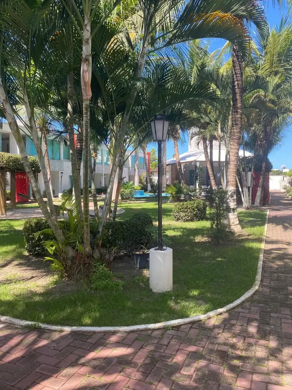 Casa duplex de 3 dormitórios sendo 2 suítes em Marechal Deodoro
