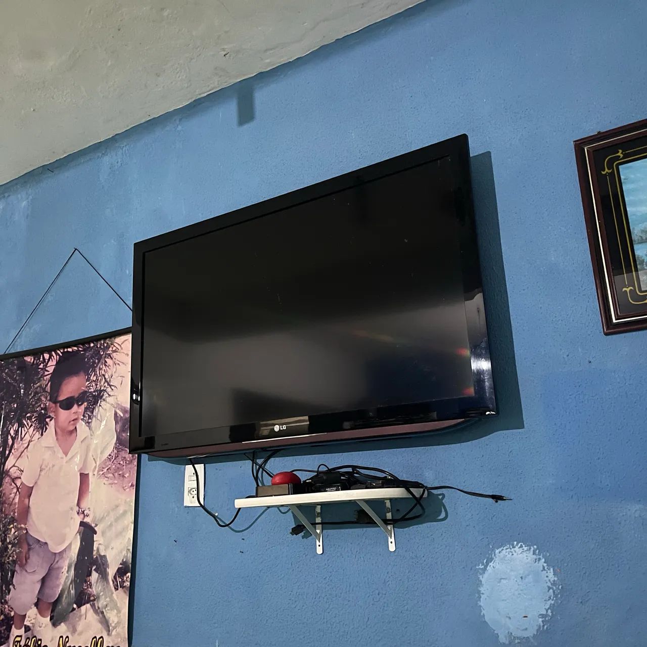 Tv 47? LCD COM DEFEITO 200$ - Foto 2