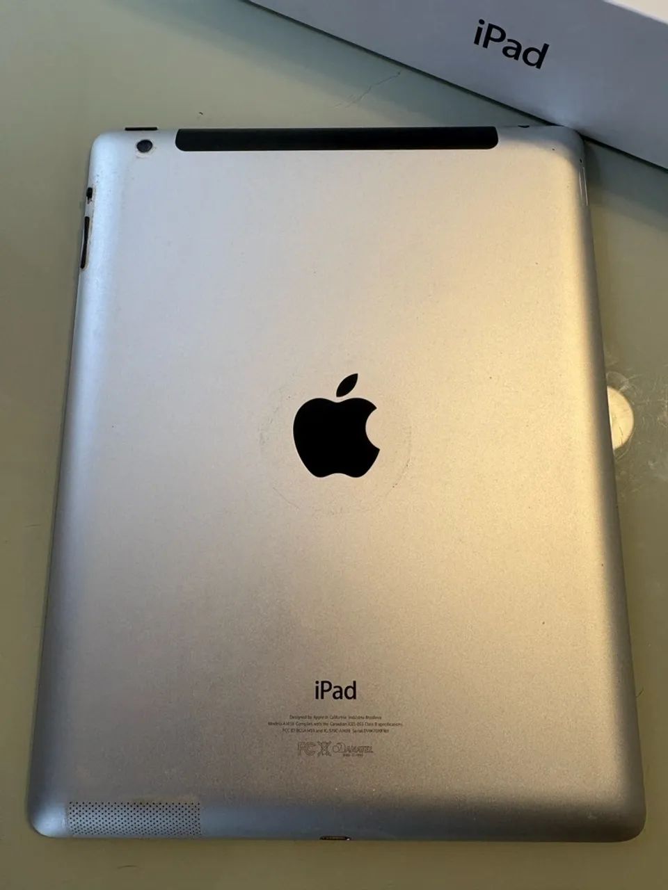 iPad Wi-Fi Celular 32GB Black A1459 - Foto 3