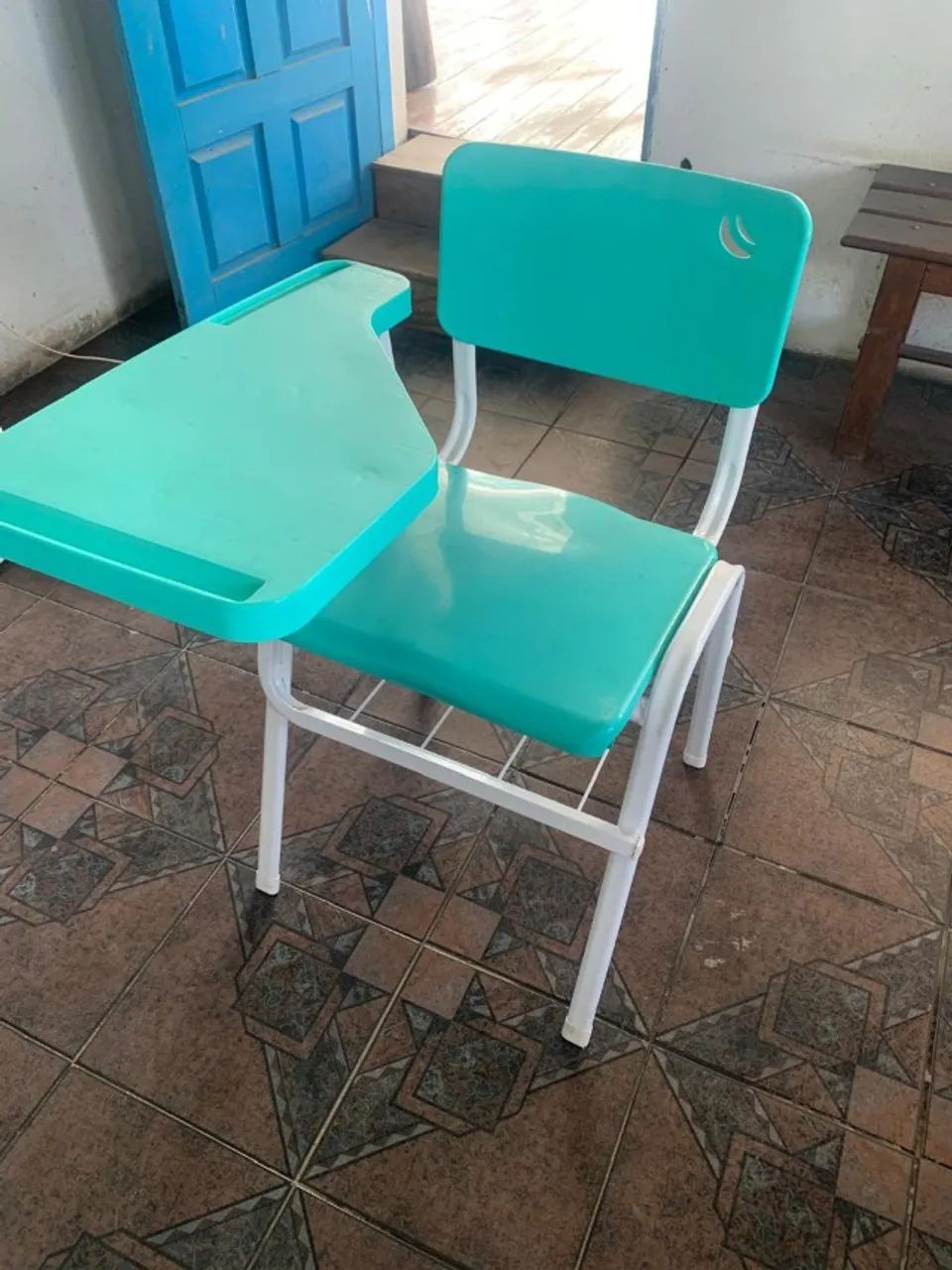 Cadeira Universitária com Prancheta