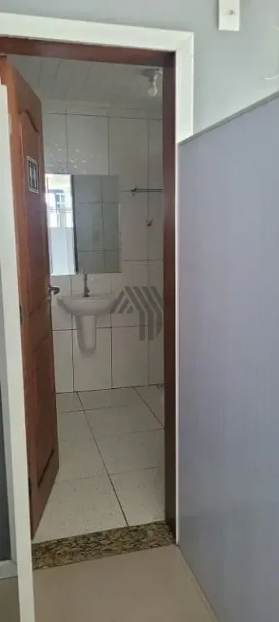 Sala à venda, com aproximadamente 55m², excelente localização, sala com divisórias funcion - Foto 5