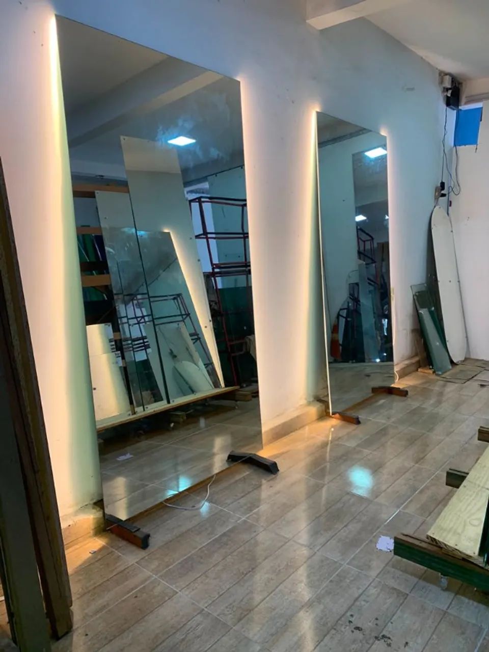 Espelhos de Led e de Alto Padrão  - Foto 2