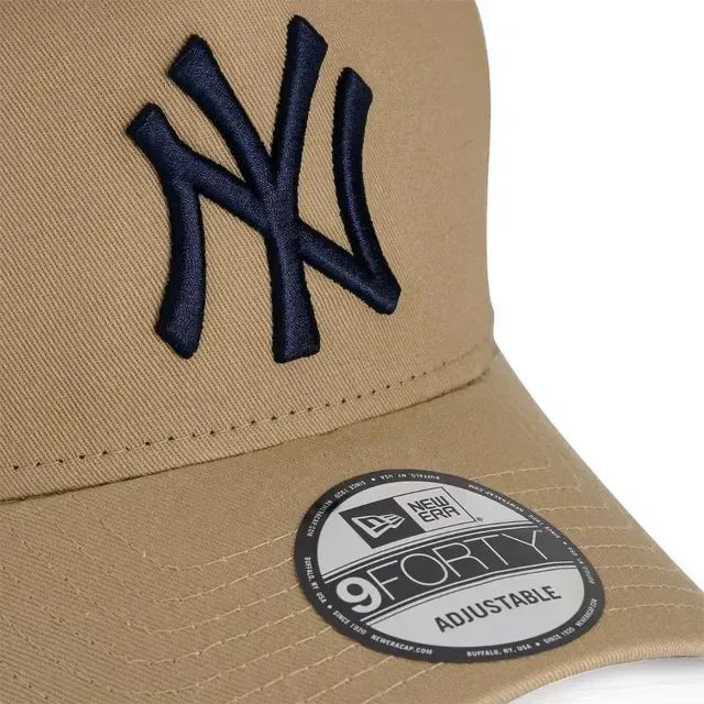 Boné New Era Bege Original - Estilo Clássico e Versátil - Foto 2