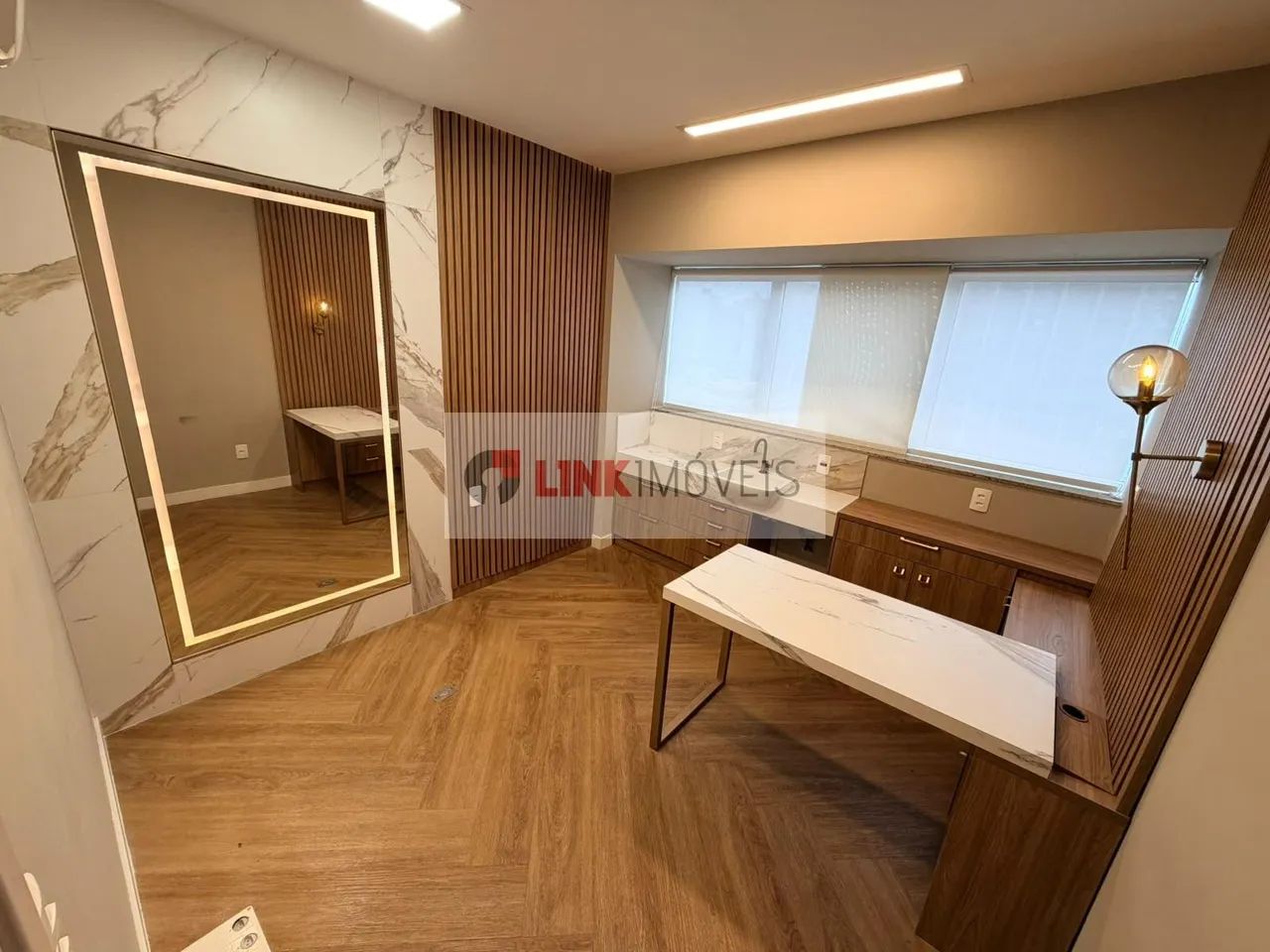 Sala em Santa Lúcia - Vitória