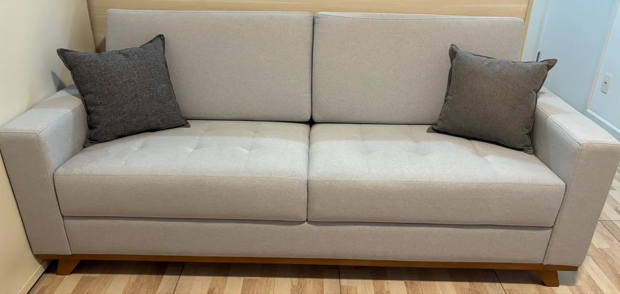 Sofa 3 lugares 2,00 x 0,80