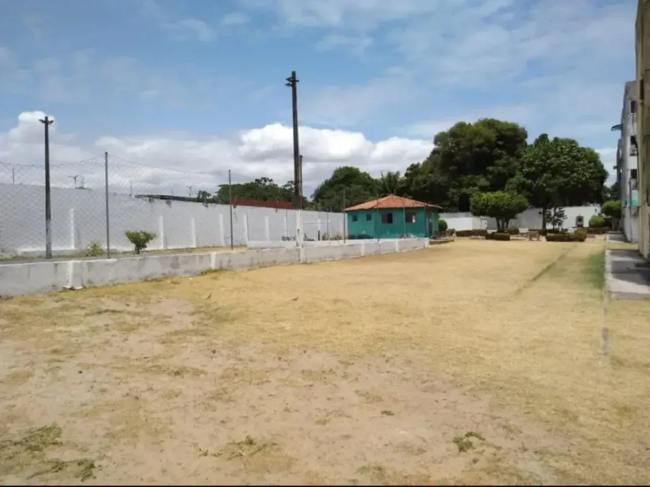 APARTAMENTO VIZINHO AO TERMINAL  ANTONIO  BEZERRA - Foto 2