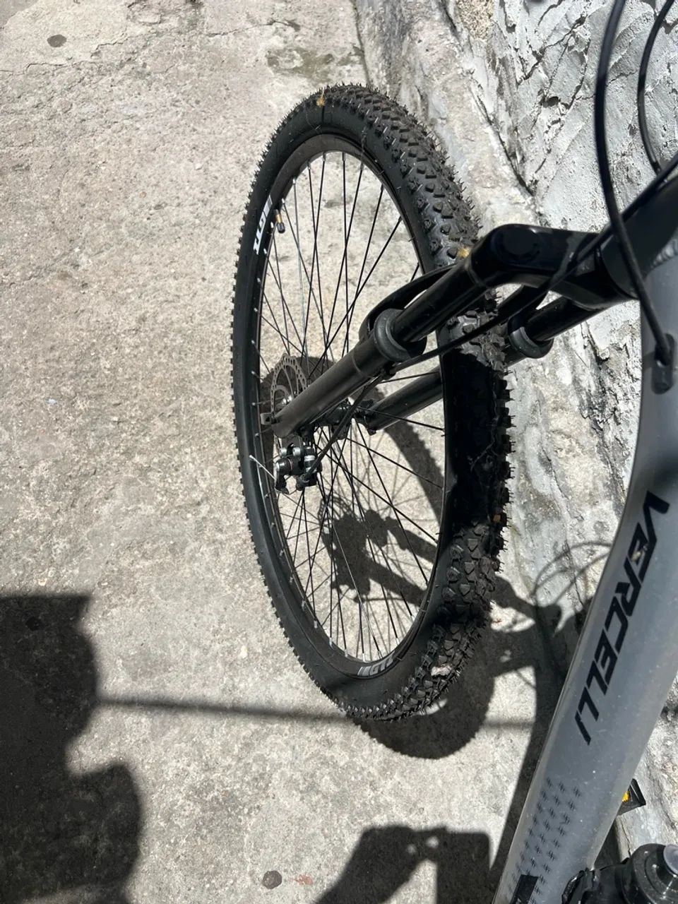 Vendo bicicleta aro 29 - Foto 4