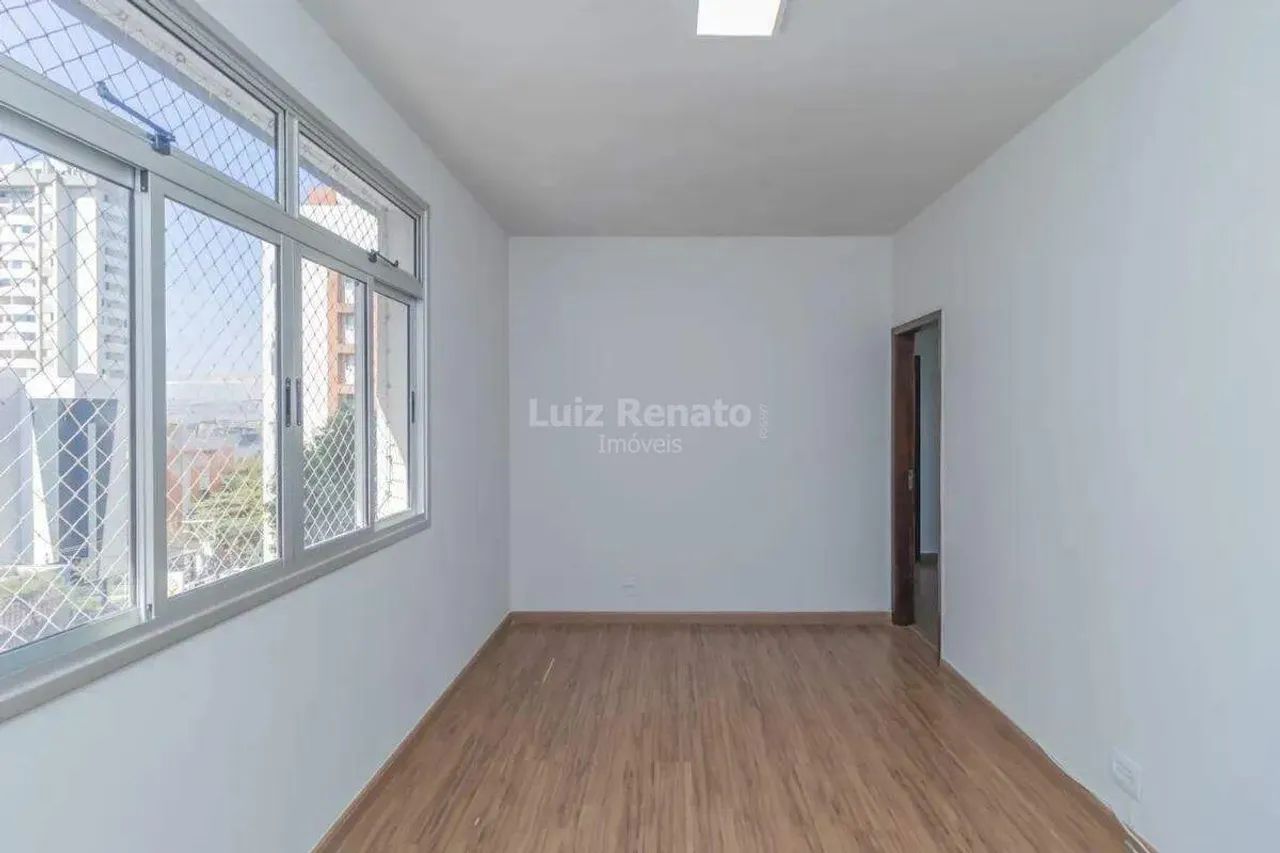 Apartamento à venda no bairro Serra