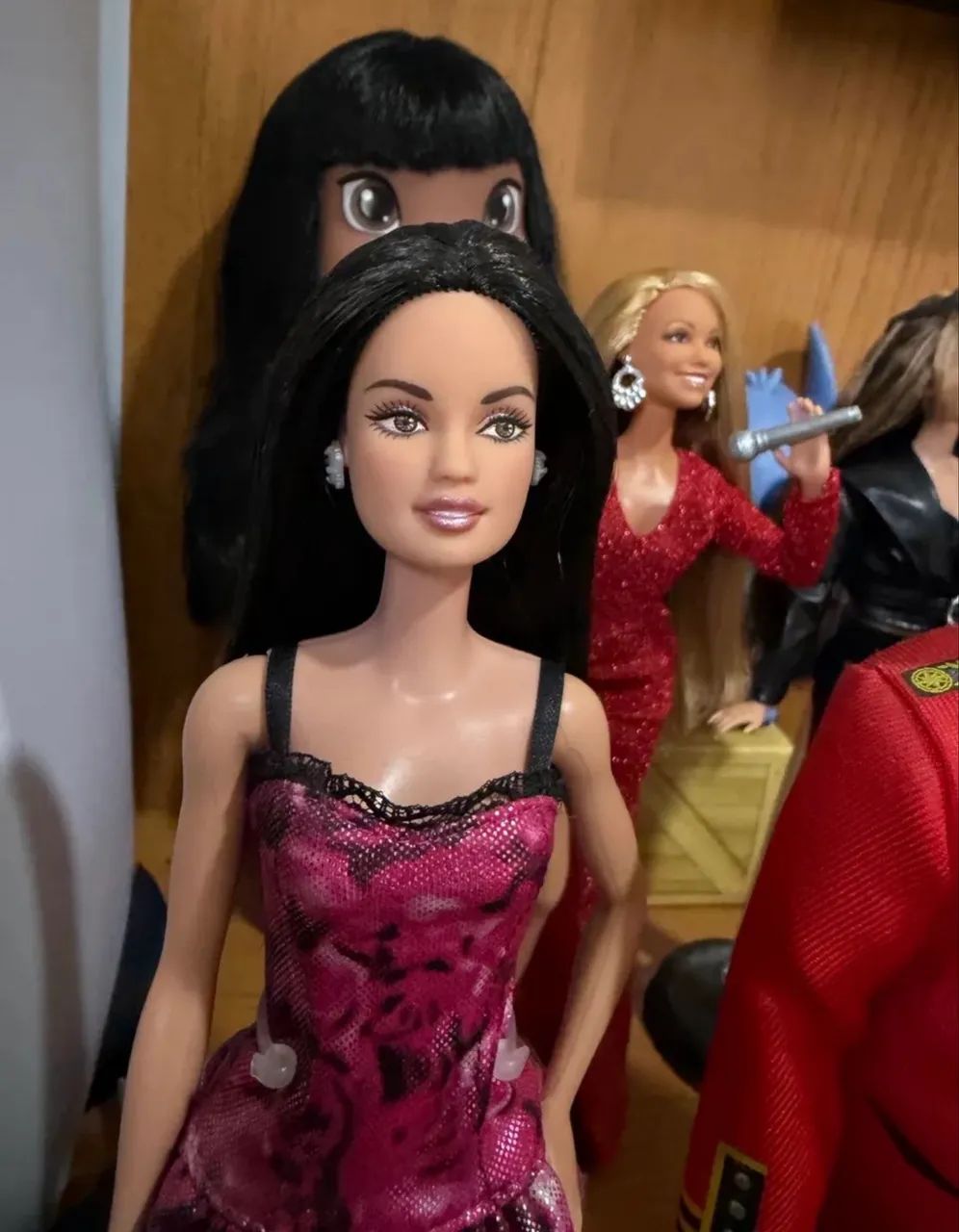 Boneca Barbie Rbd kit com 3 bonecas  - Foto 3
