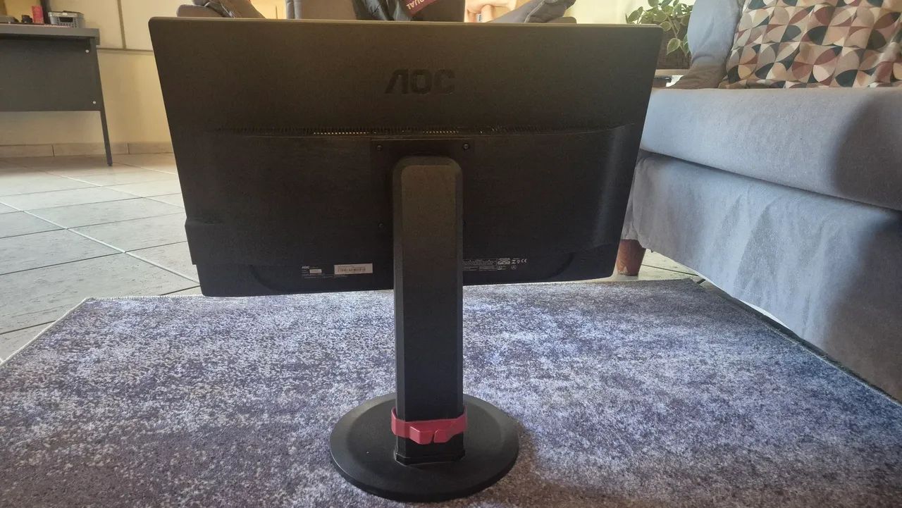 Monitor AOC 24 144hz - Foto 4