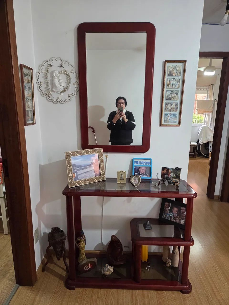 Aparadoro com espelho  - Foto 2