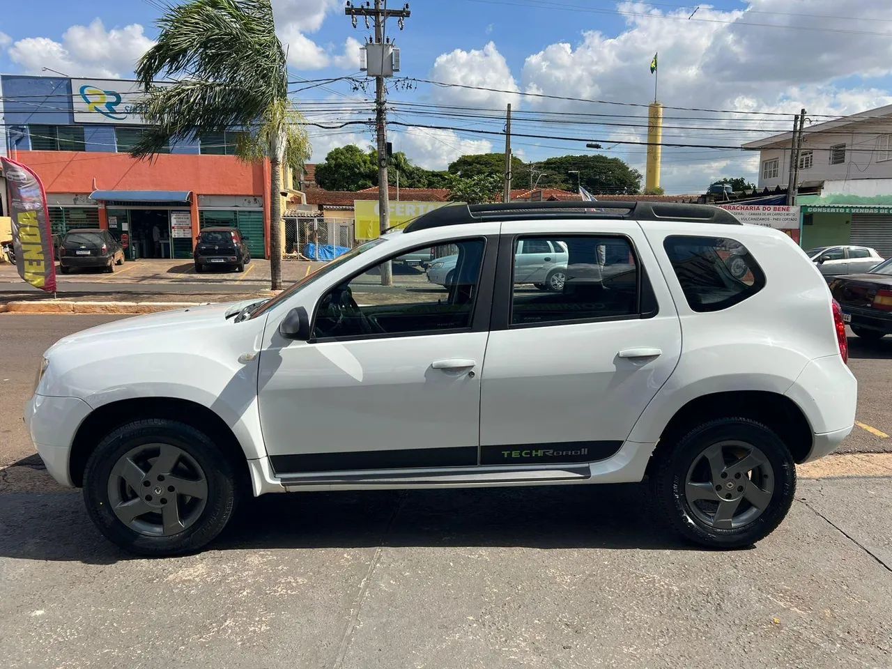 Renault Duster Techroad 2.0 Hi-flex 16V Mec. 2015 - Foto 2