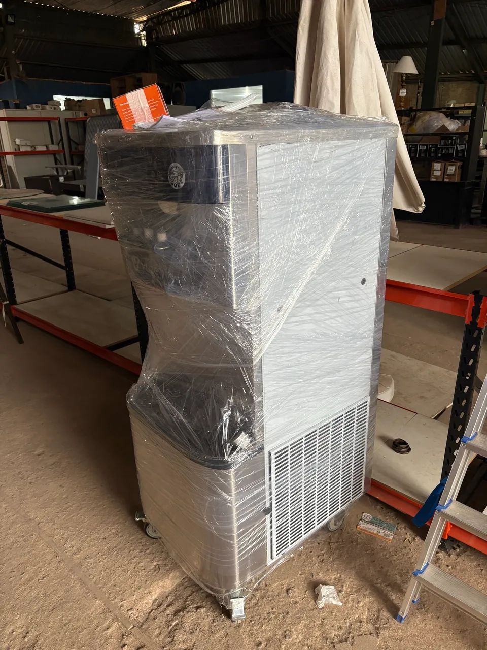 Máquina de sorvete NOVA 