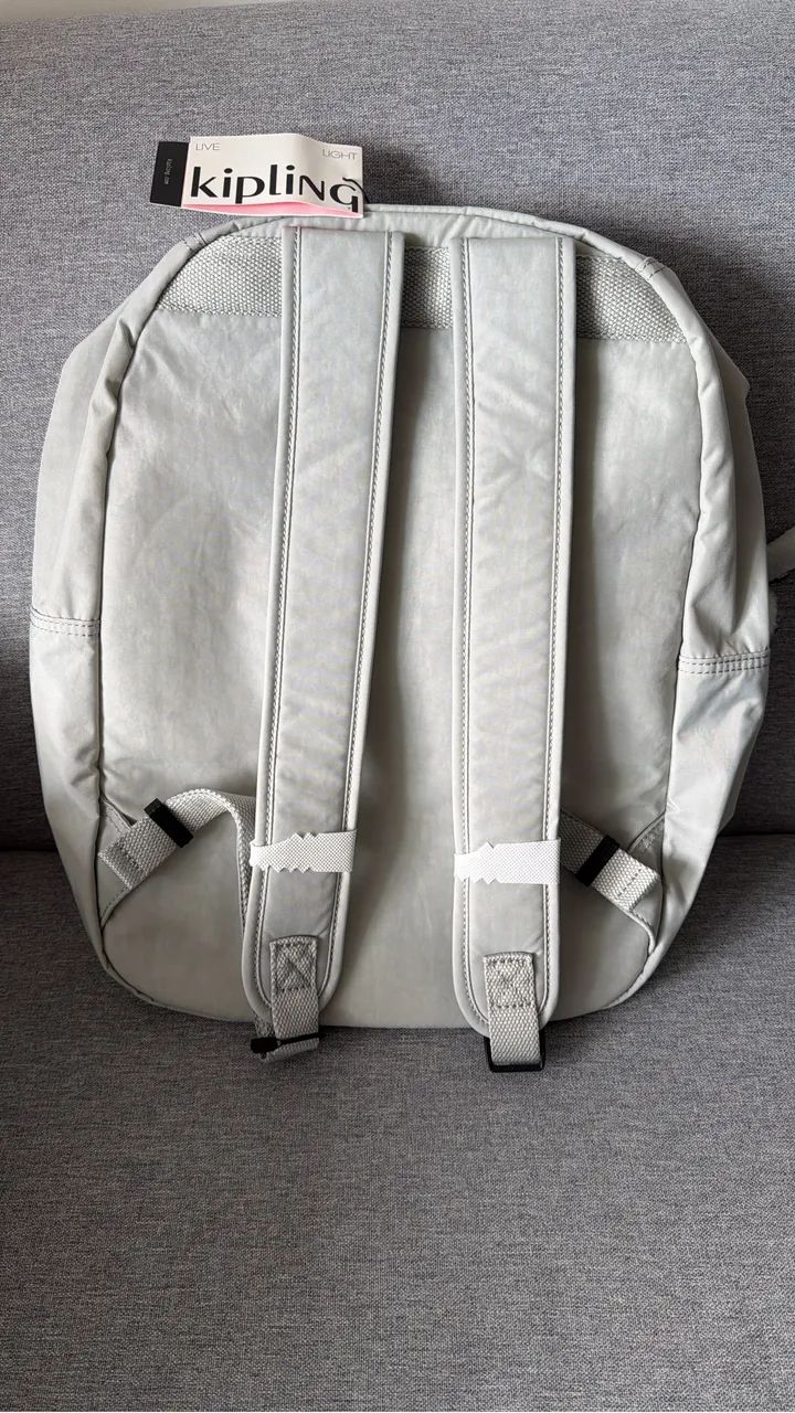 Mochila Kipling Cinza NOVA - Foto 4