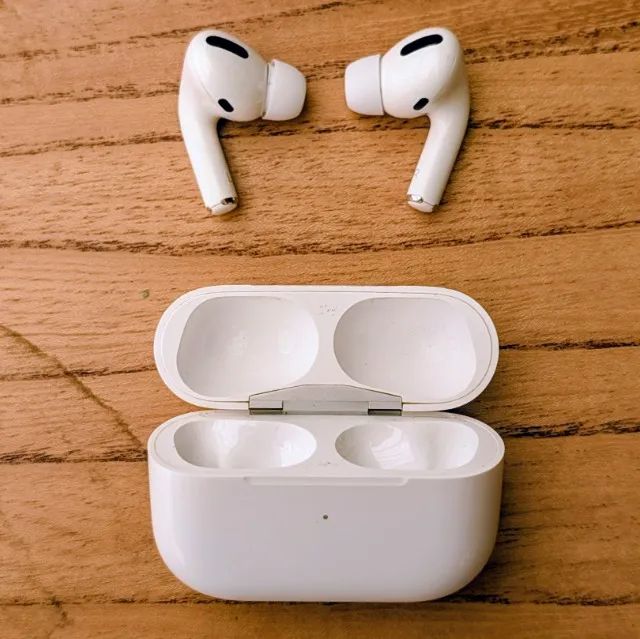 Airpods Pro 1a Geração Apple - Original + Cabos De Brinde - Fones