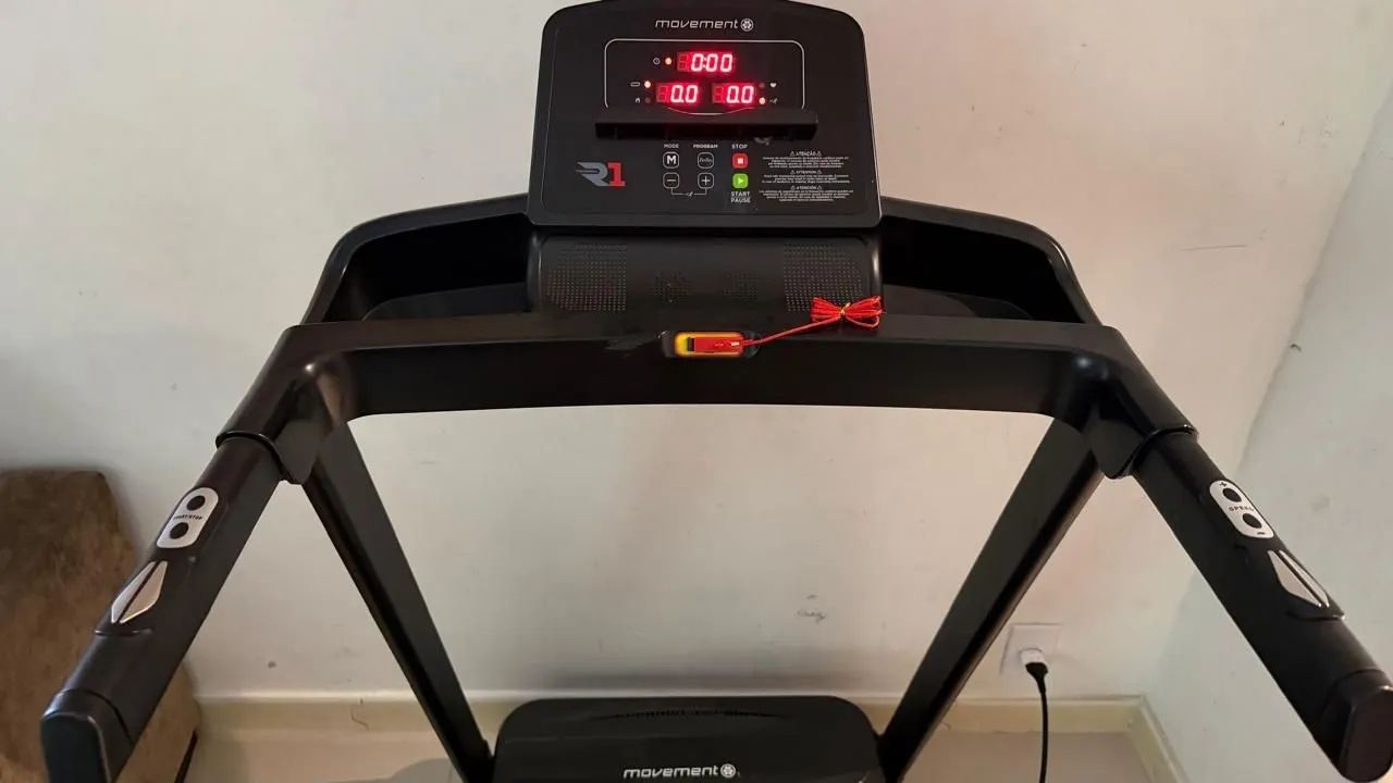 Esteira Moviment R1  - Foto 2