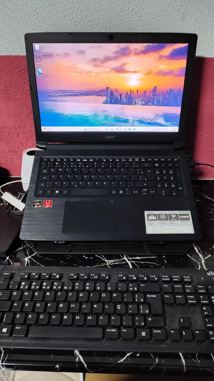 LAPTOP ACER RYZEN 3 - Foto 5