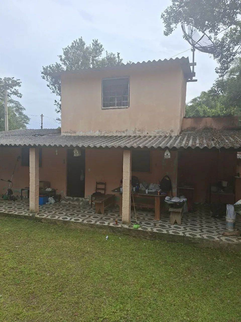 VENDE-SE RANCHO EM SARAPUÍ/SP 