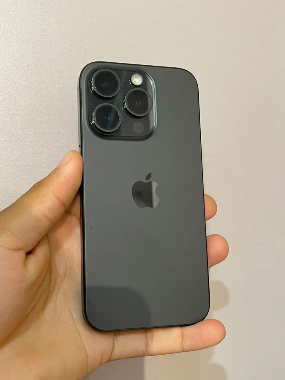 iPhone 15 pro - Foto 3