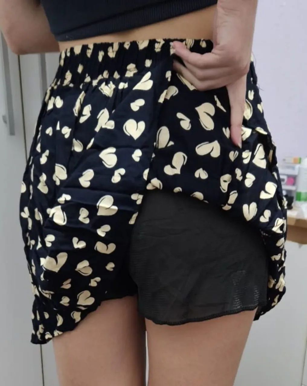 Saia Short Floral de Corações com cinto  - Foto 2