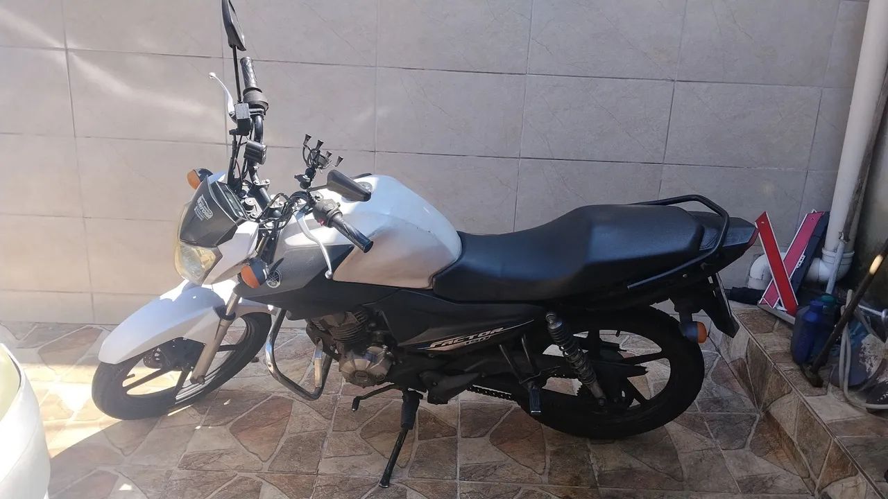 Moto Yamaha YBR factor 150 - Foto 2