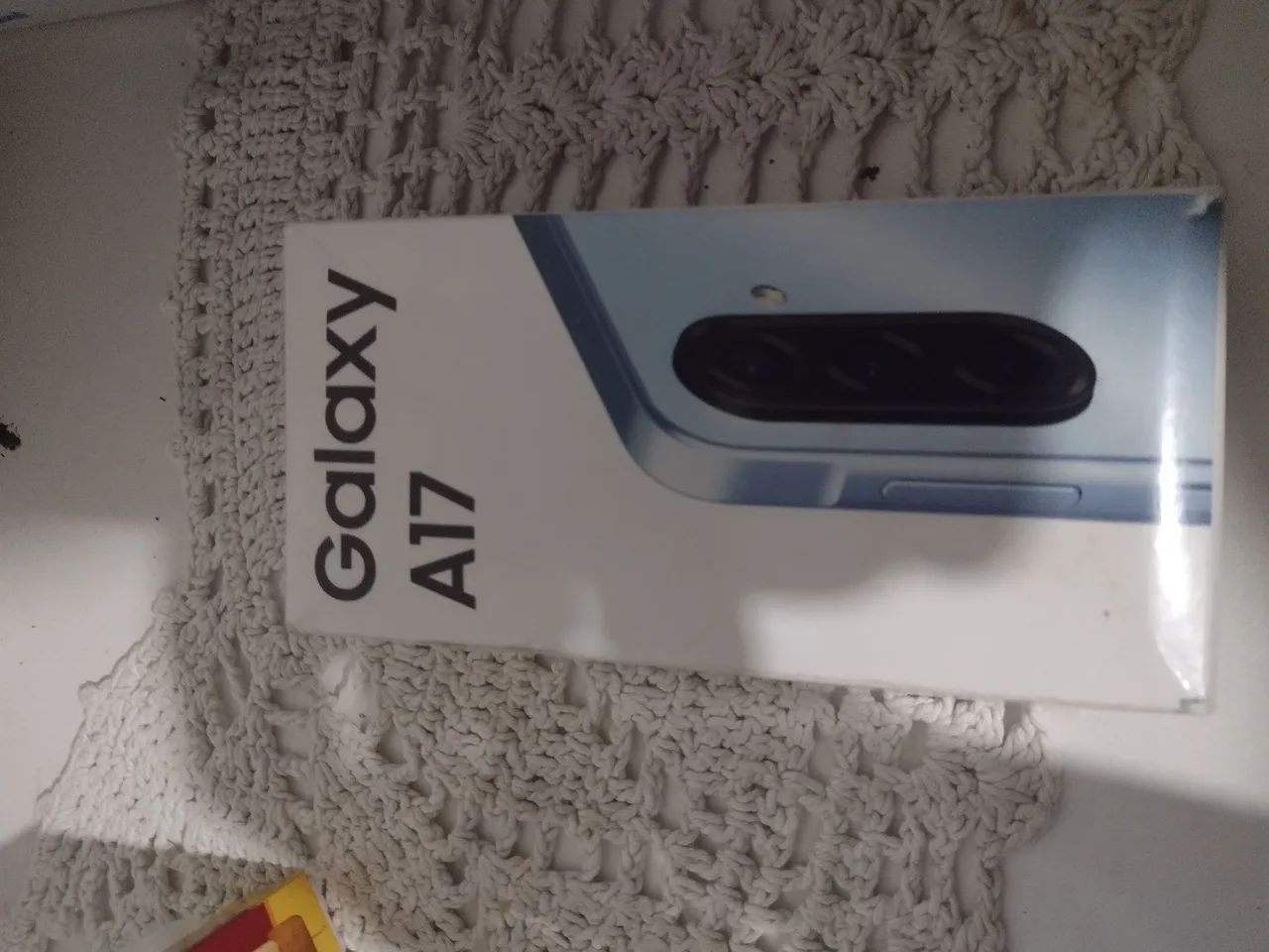Troco A17 128gb e mais 100 reais por iPhone 11  - Foto 3