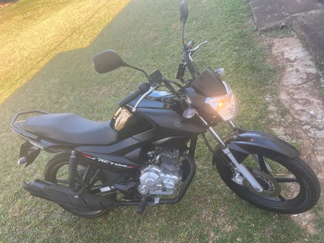 YAMAHA FACTOR 125  2018 - Foto 5
