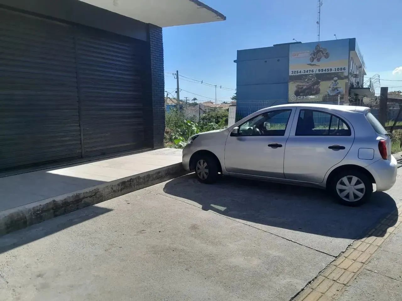 Excelentíssima loja com 100 metros quadrados em Itaipu - Niterói - RJ !!!