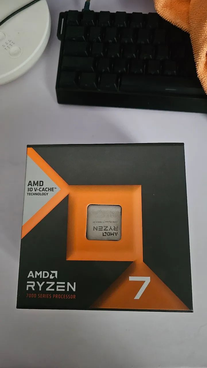 RYZEN 7 7800X3D