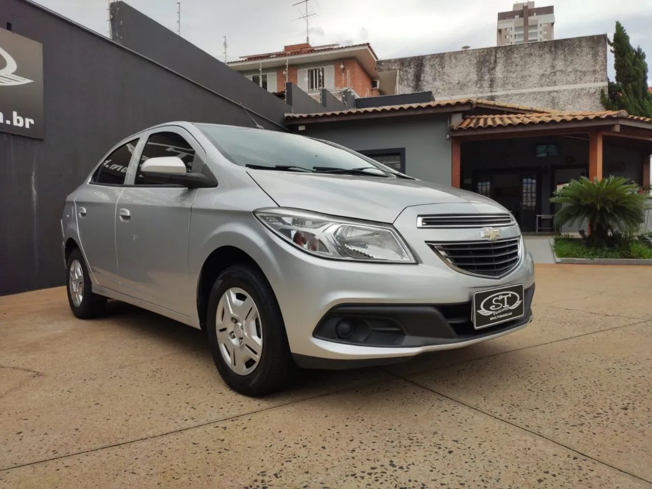 Chevrolet Prisma PRISMA Sed. LT 1.0 8V FlexPower 4p 2013