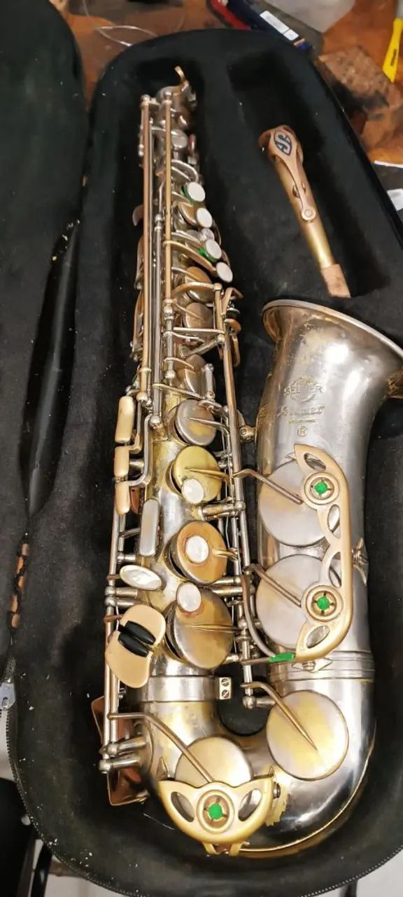 Saxofone Selmer Mark VII 