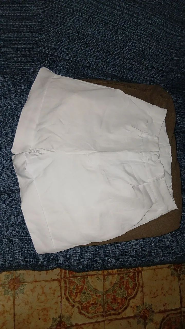 Vende-se short