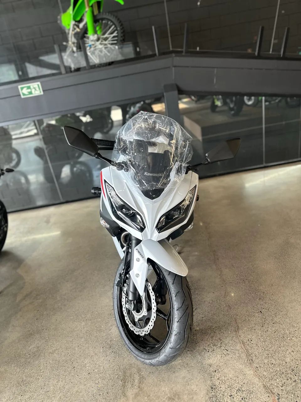 Ninja 300 26/26 - Foto 2