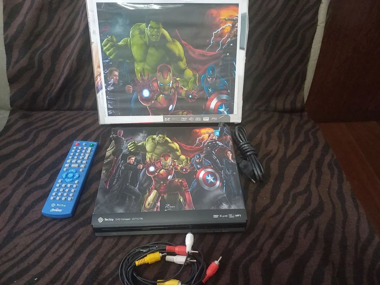 Dvd Tectoy C100 com Avengers.  Completo e conservado  - Foto 4