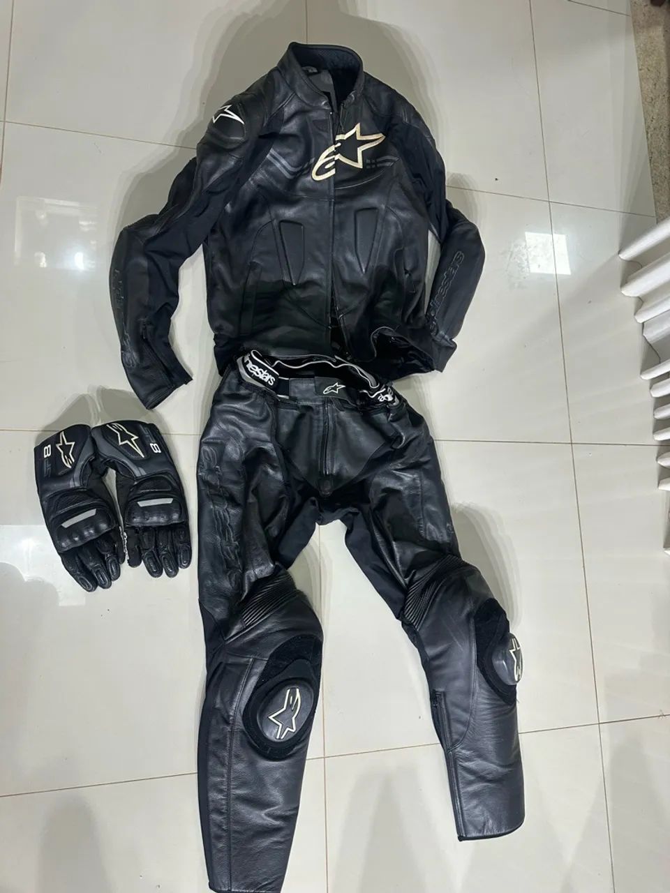 Conjunto couro 