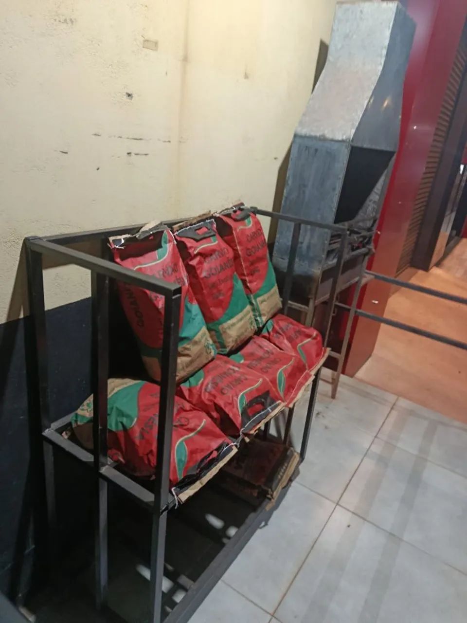 Vendo distribuidora de bebidas  - Foto 5