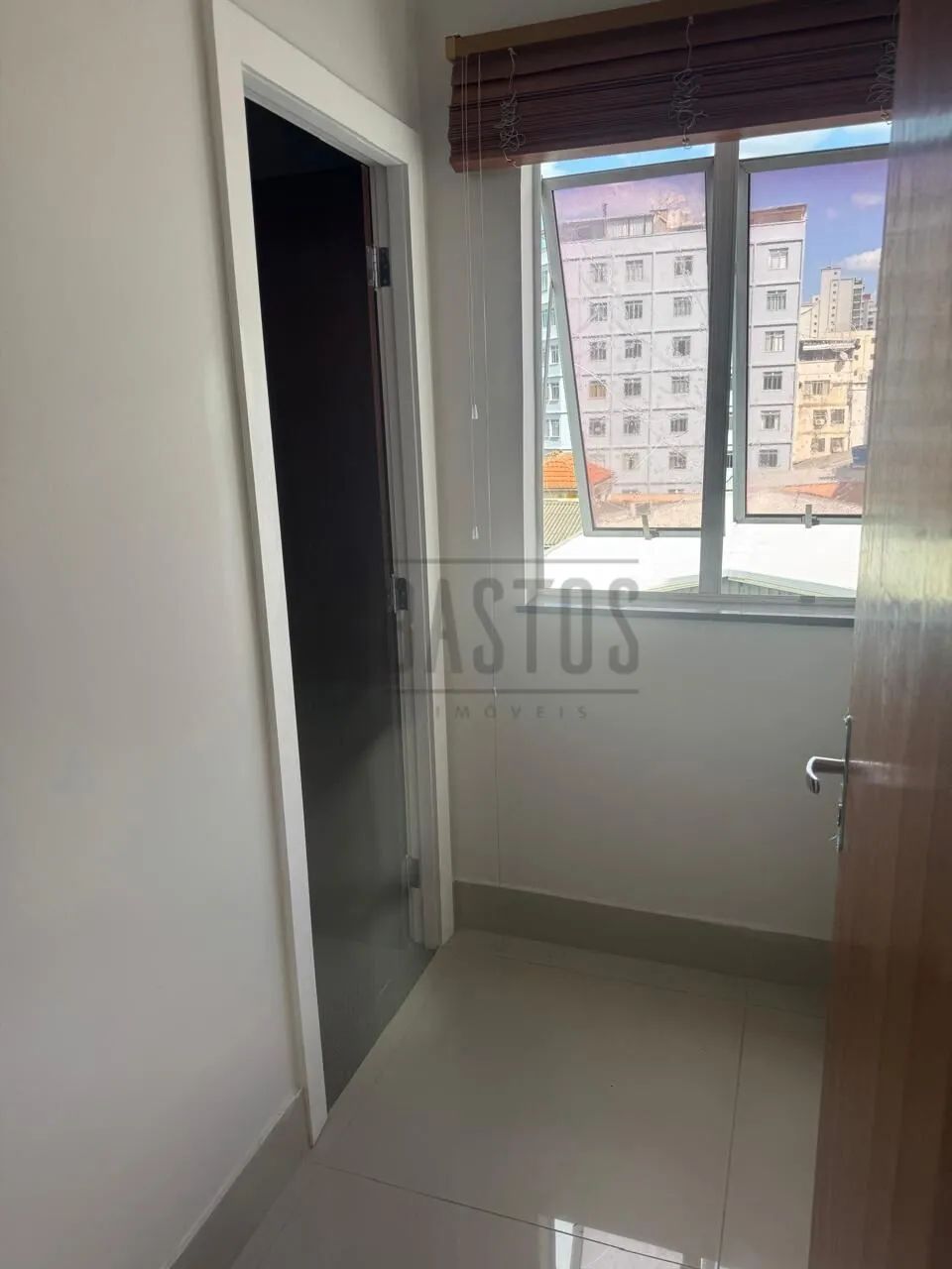 Sala comercial para alugar no bairro Centro - Juiz de Fora/MG - Foto 3