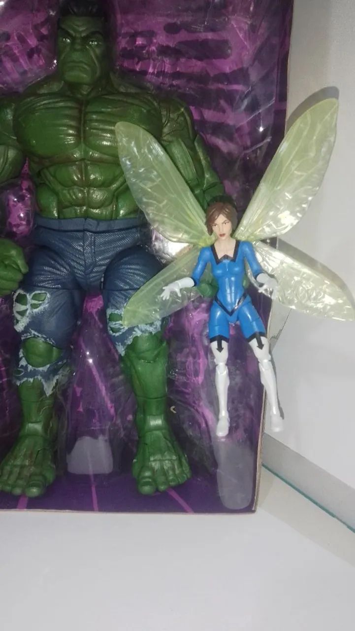 Vespa Marvel legends. Leiam descrição!