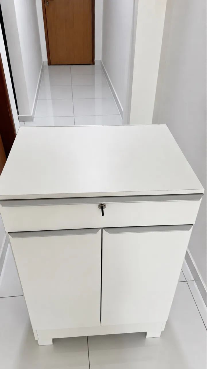 *Balcão Caixa com gaveta e armário 100% Mdf*