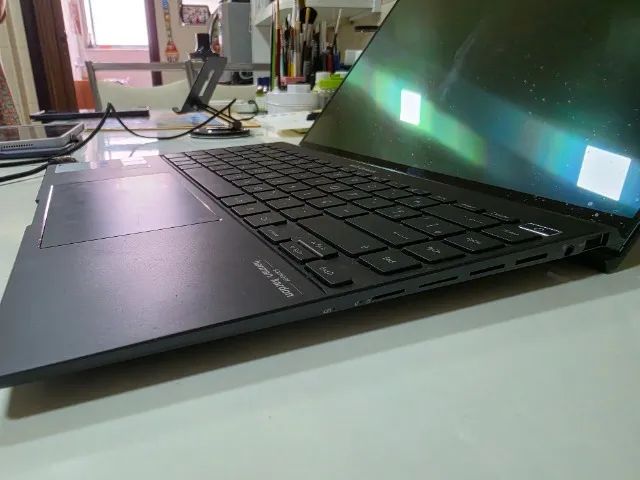 ASUS Zenbook 14X OLED i7 12700H 16GB SSD 512 Premium supernovo na