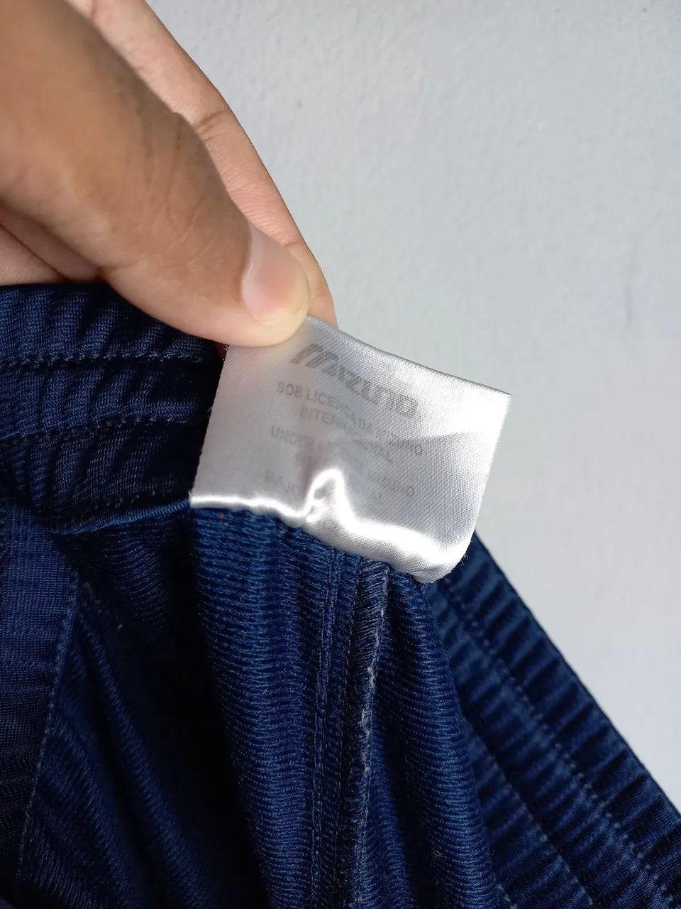 calça mizuno japan engineered azul escura m - Foto 4