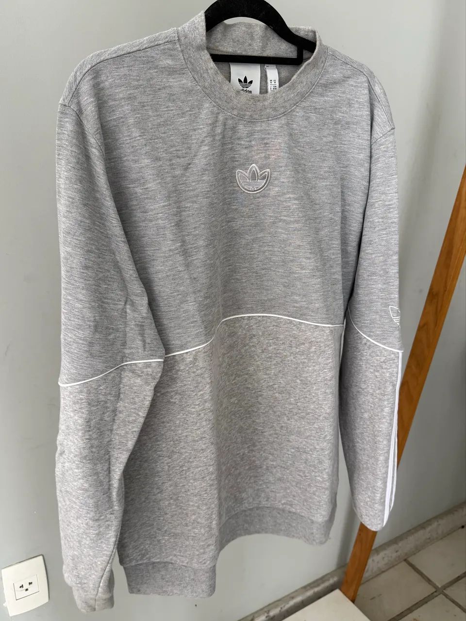 Moletom Adidas Cinza TAM.M - Foto 3