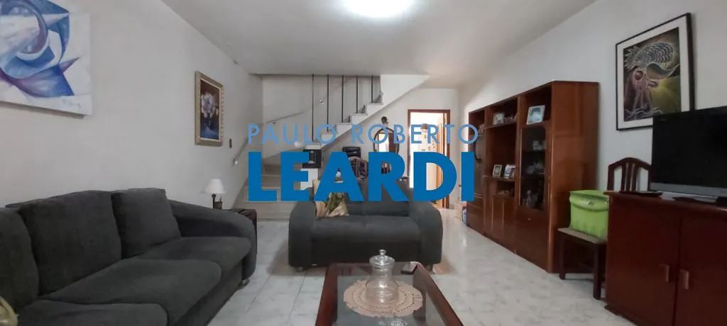 CASA ASSOBRADADA - CAMPO BELO - SP